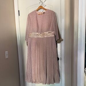 Mac Duggal Metallic Rose Midi Dress